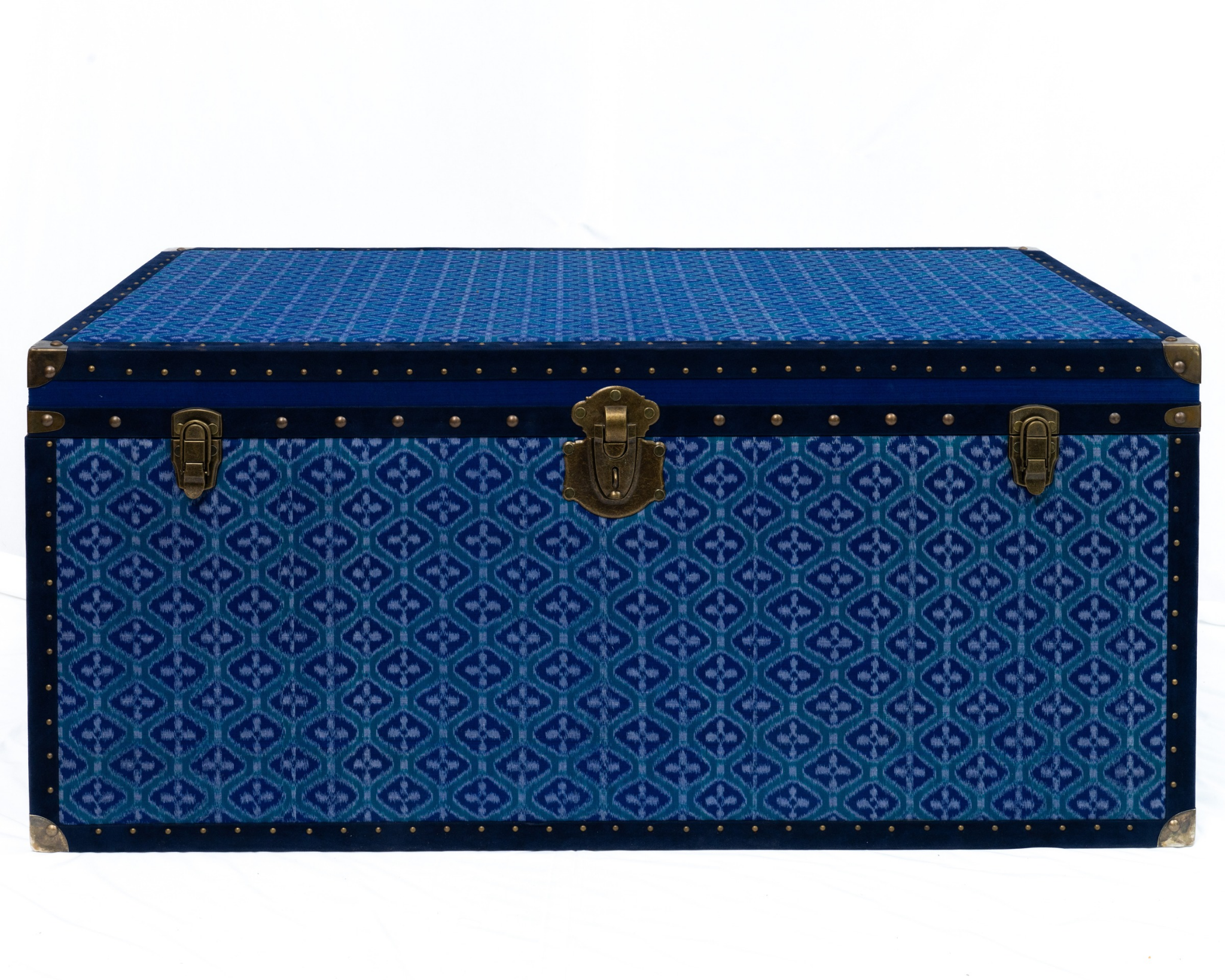 Peacock colours Rhombus Shaped Bandhav