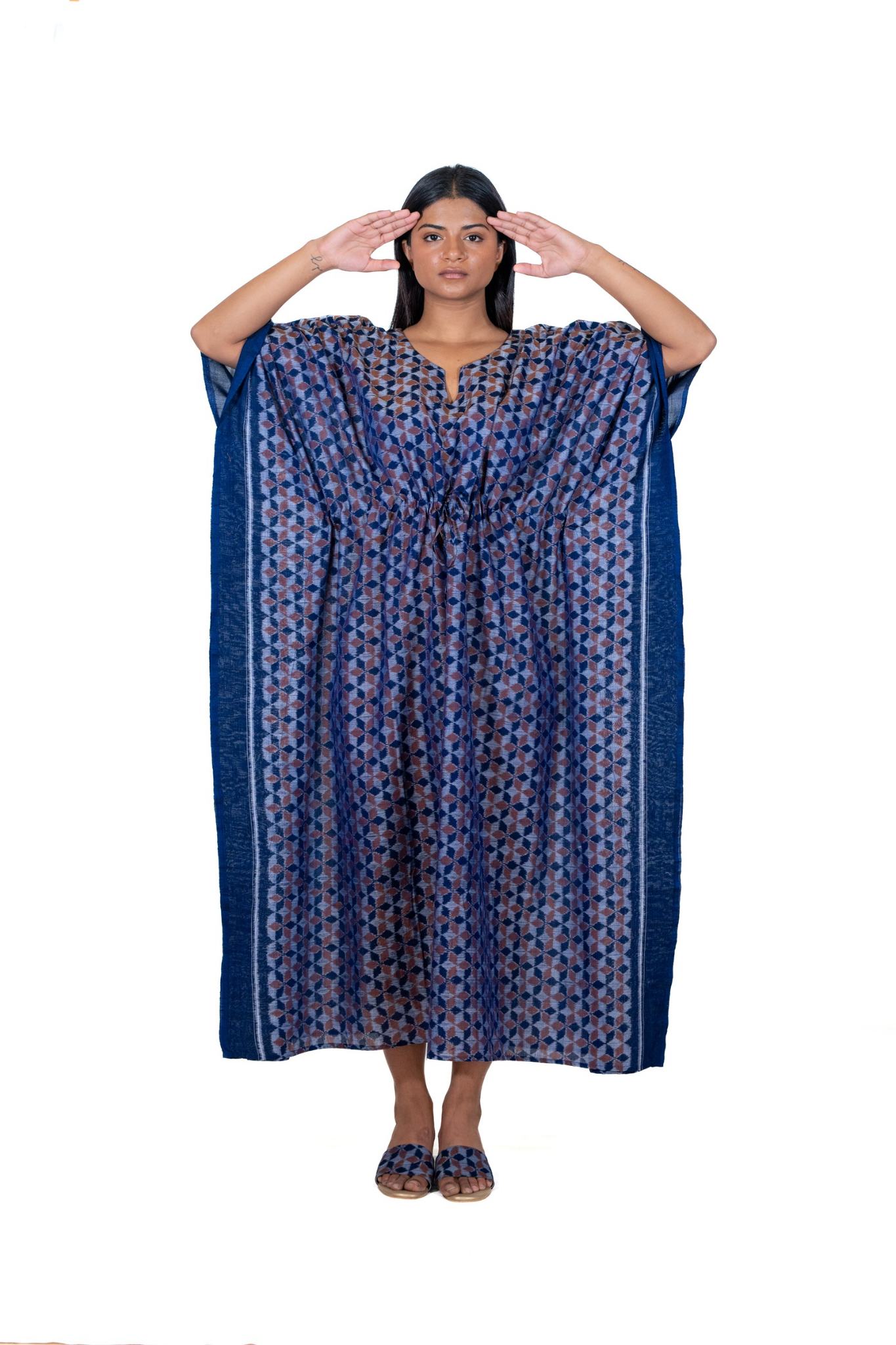 Raatrani Bhandhav Kaftan