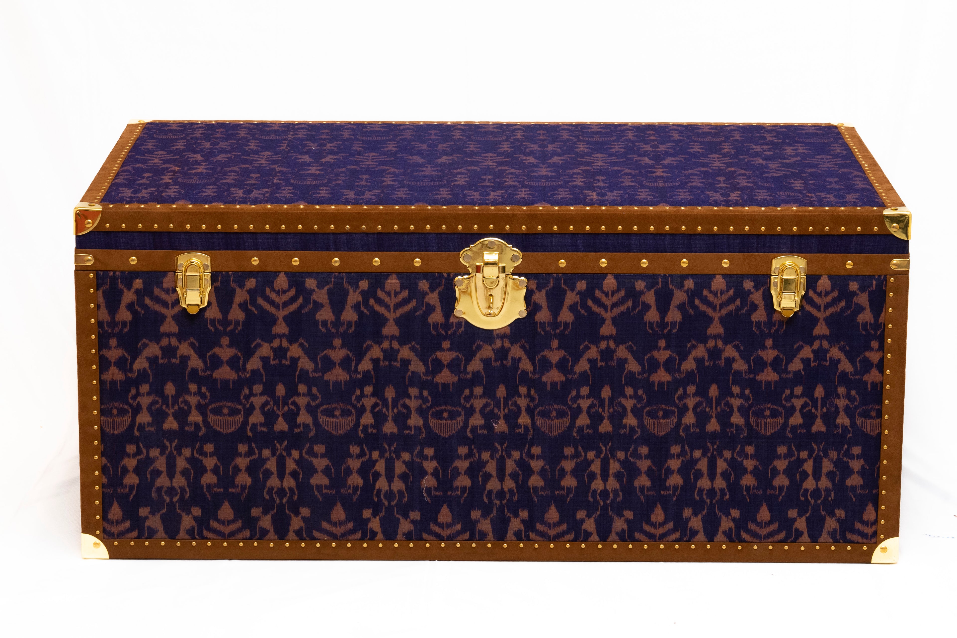 Purple Tribal Dancing Trunk