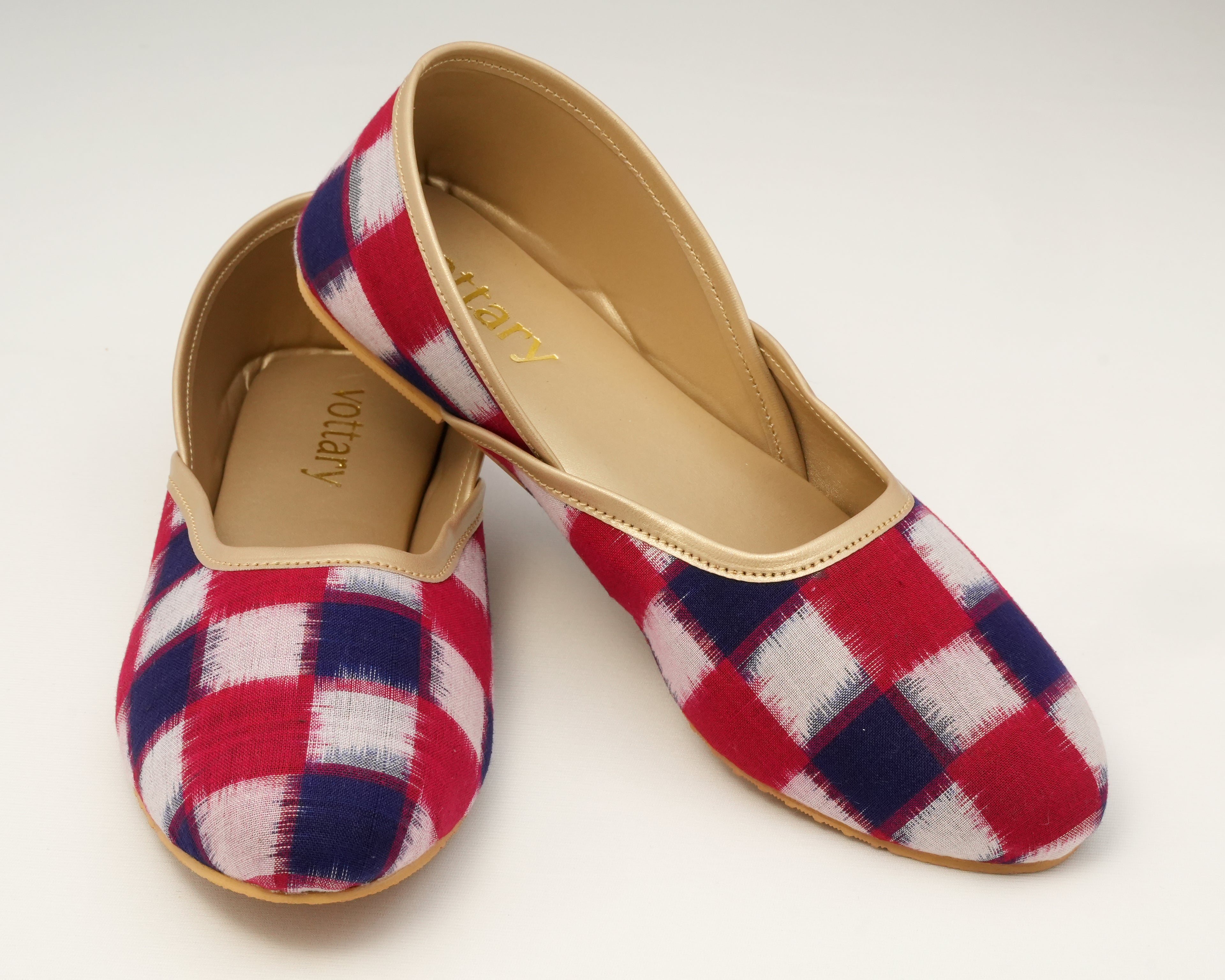 Red white Blue Check Mojadee